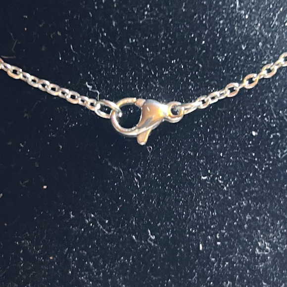 Planchette and bat necklace - Picture 7 of 8